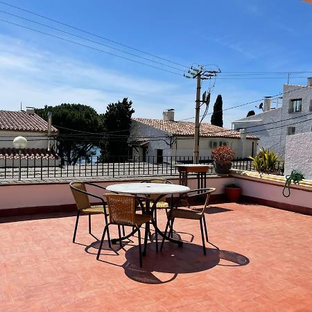 Apartamento Familiar En Canyelles Roses Eksteriør billede